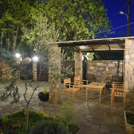 Santa Marina Guesthouse Káto Loutrákion Zewnętrze zdjęcie