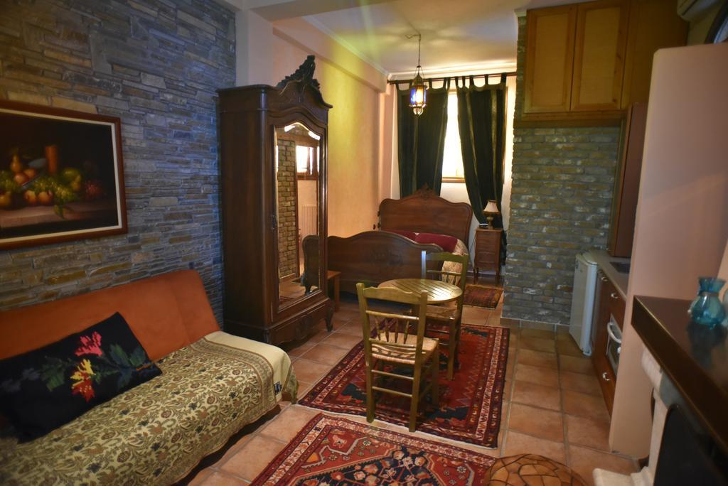 Santa Marina Guesthouse Káto Loutrákion Zewnętrze zdjęcie