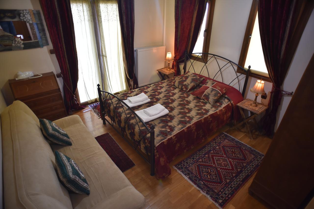 Santa Marina Guesthouse Káto Loutrákion Zewnętrze zdjęcie