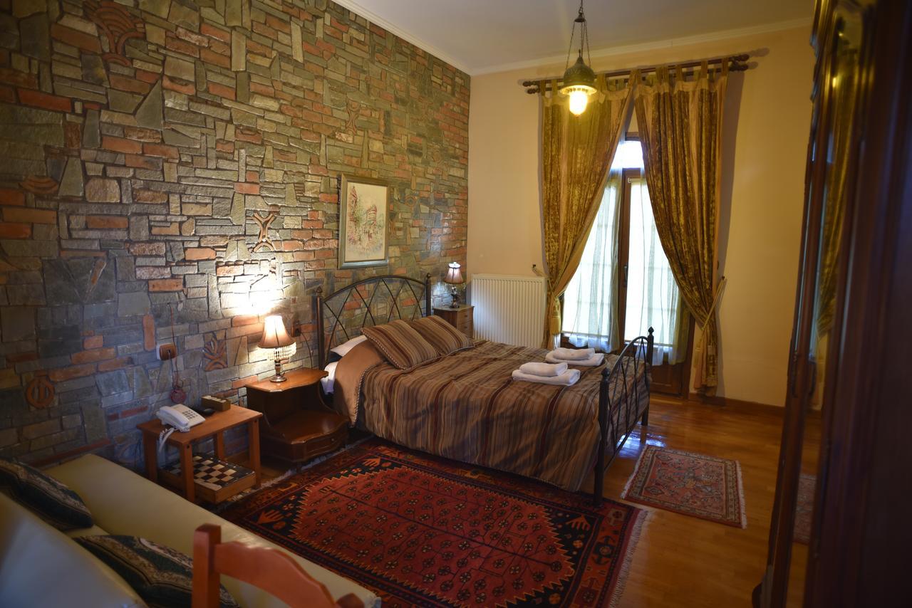 Santa Marina Guesthouse Káto Loutrákion Zewnętrze zdjęcie