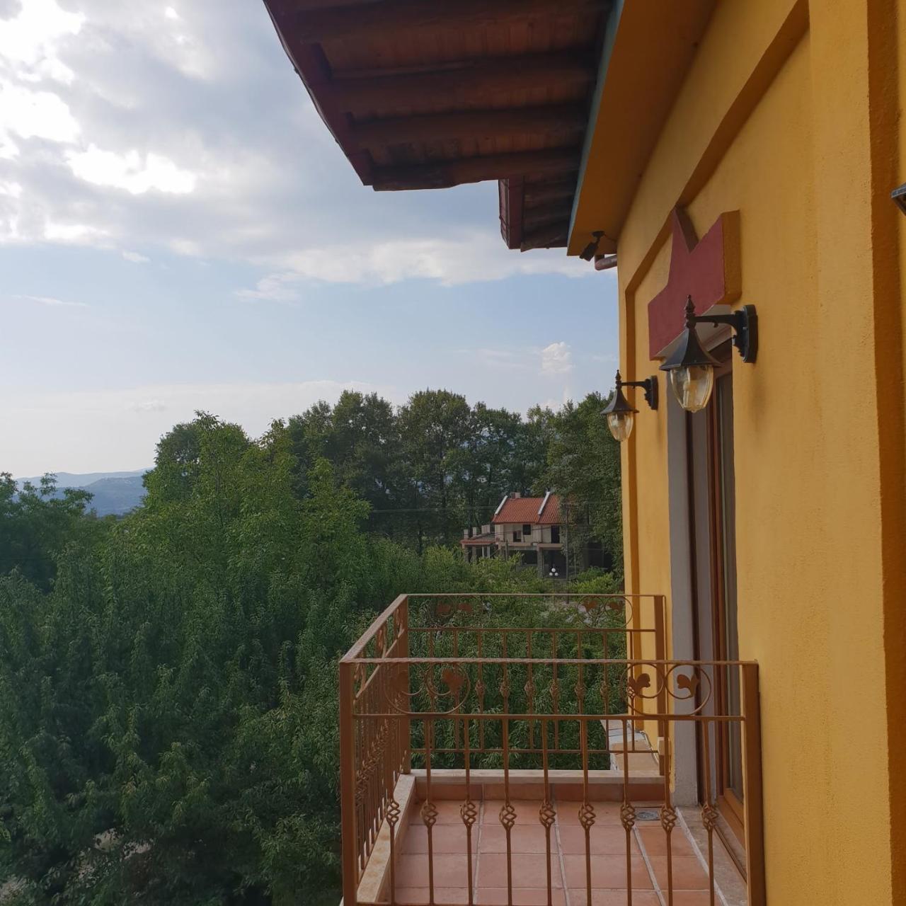 Santa Marina Guesthouse Káto Loutrákion Zewnętrze zdjęcie