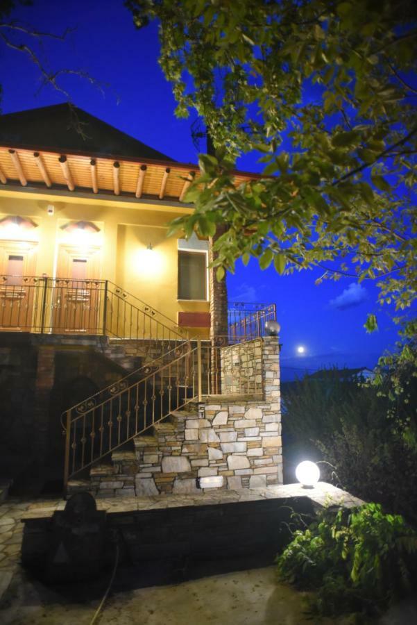 Santa Marina Guesthouse Káto Loutrákion Zewnętrze zdjęcie