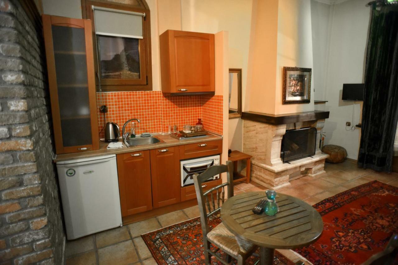 Santa Marina Guesthouse Káto Loutrákion Zewnętrze zdjęcie