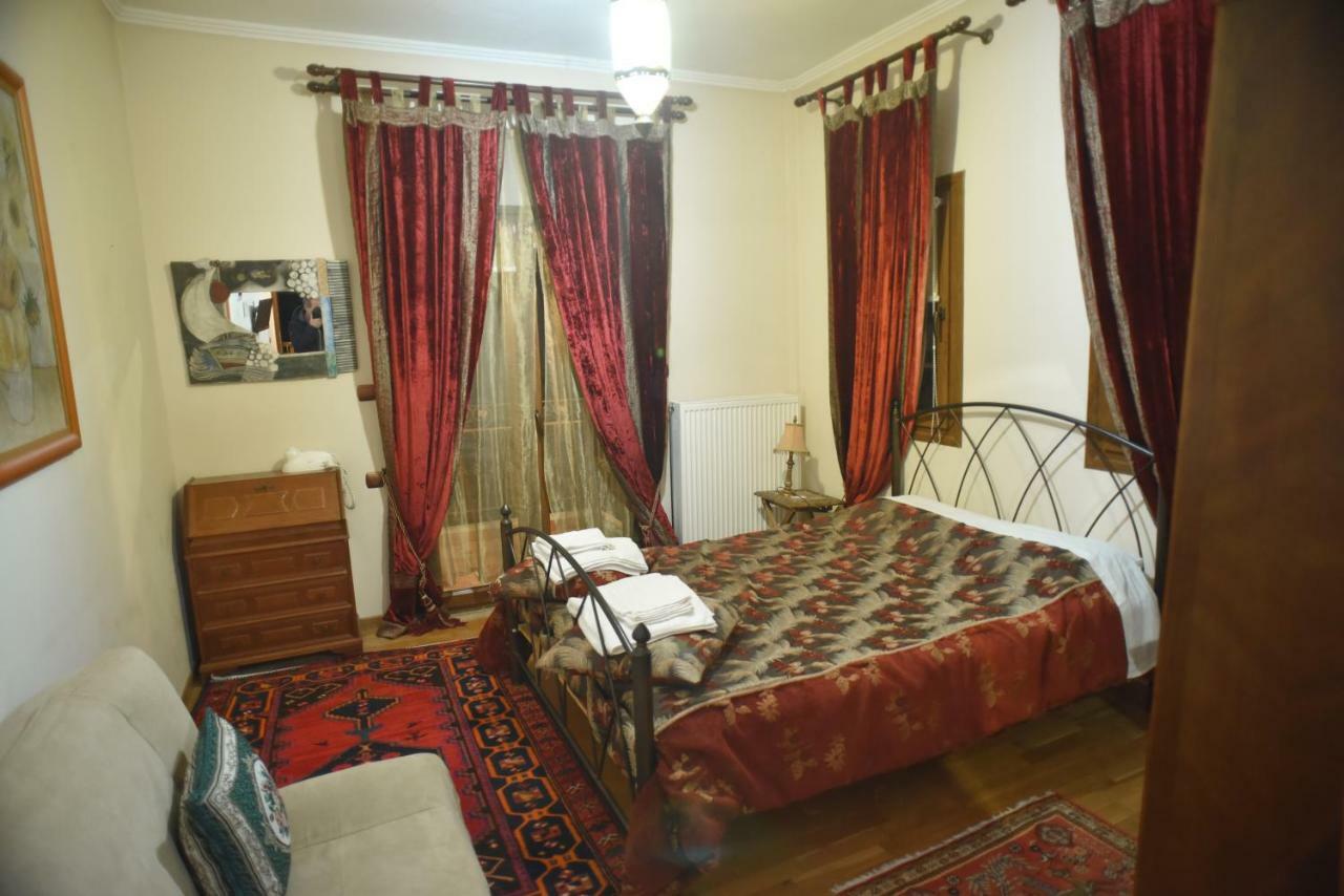Santa Marina Guesthouse Káto Loutrákion Zewnętrze zdjęcie