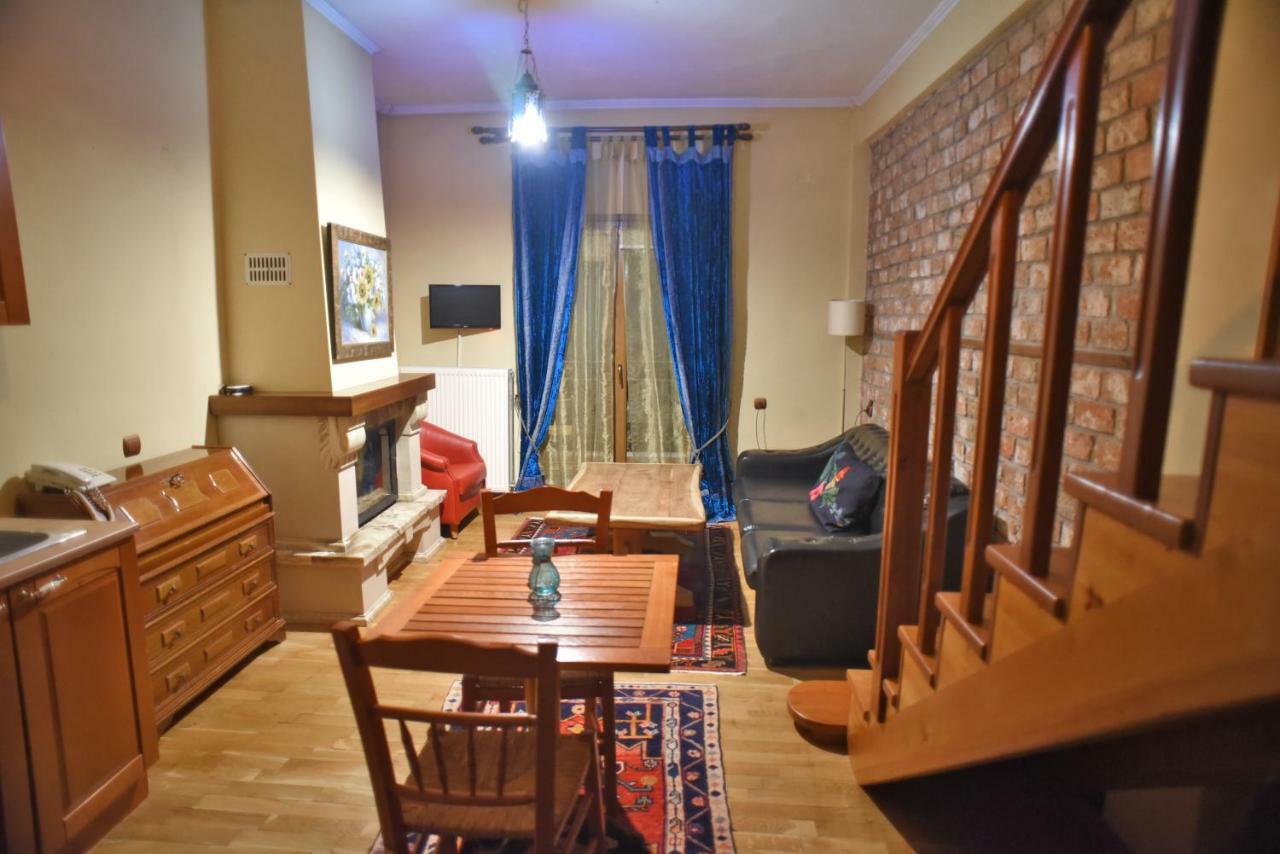 Santa Marina Guesthouse Káto Loutrákion Zewnętrze zdjęcie