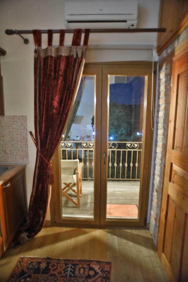 Santa Marina Guesthouse Káto Loutrákion Zewnętrze zdjęcie