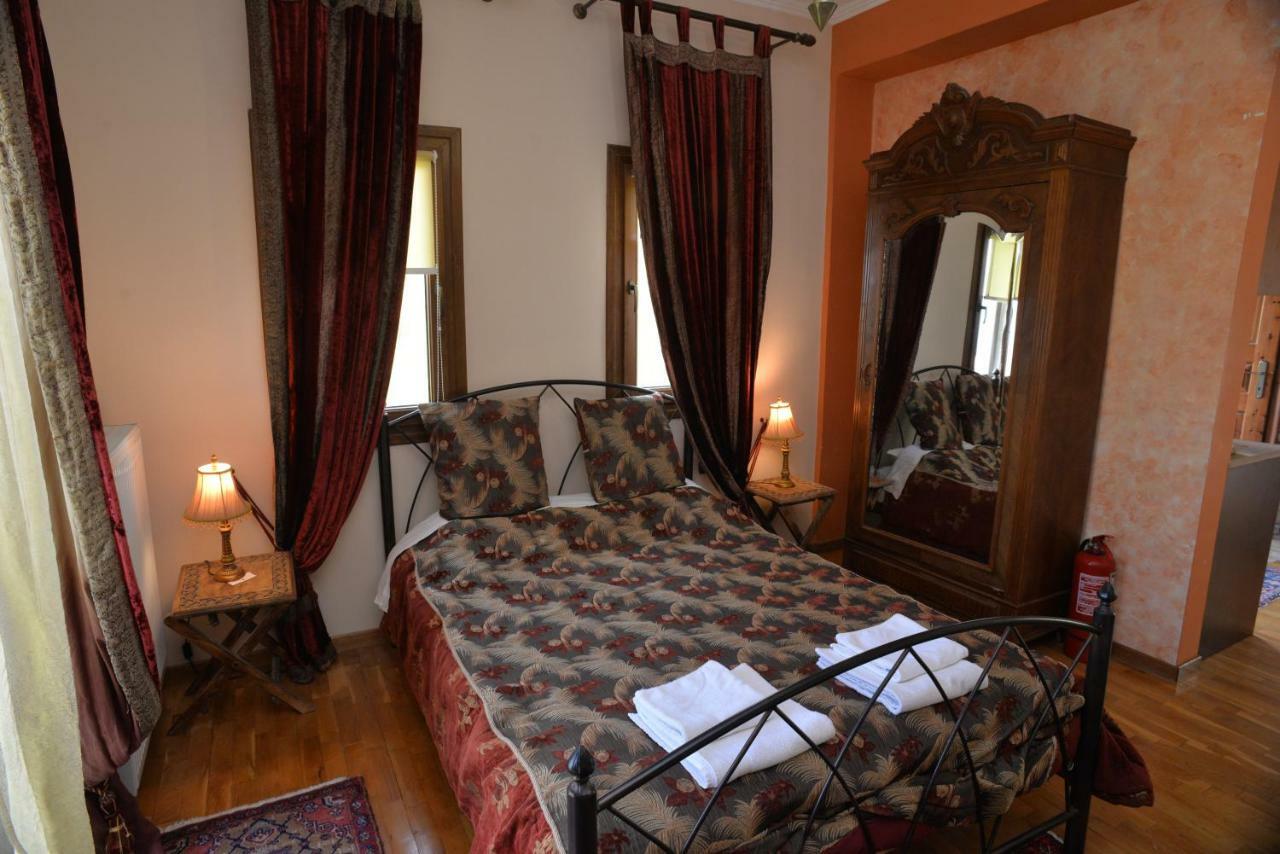 Santa Marina Guesthouse Káto Loutrákion Zewnętrze zdjęcie